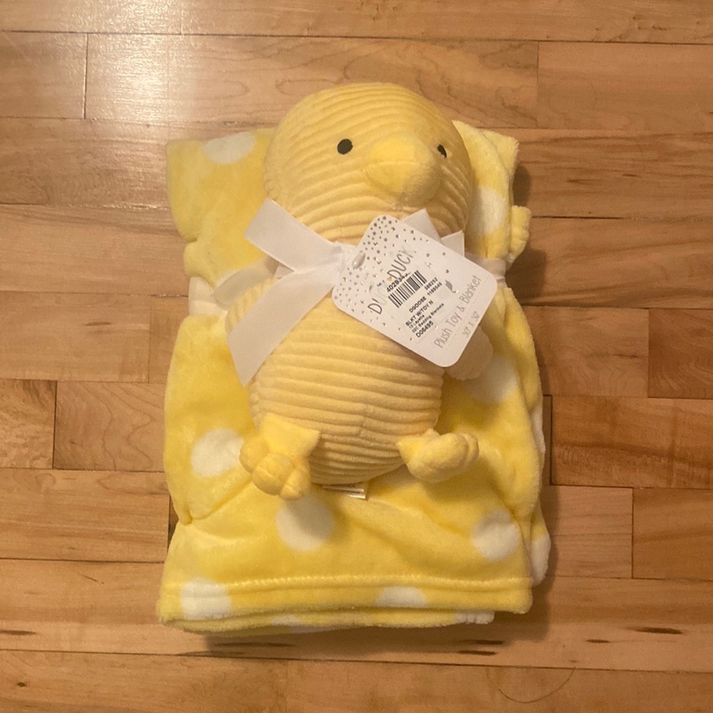 Duck Duck Plush Toy and Baby Blanket NWT